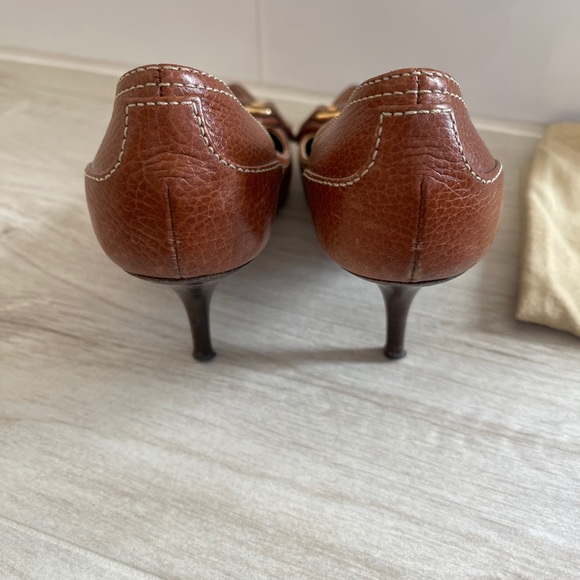 Burberry size 38/8 - Picture 2 of 3